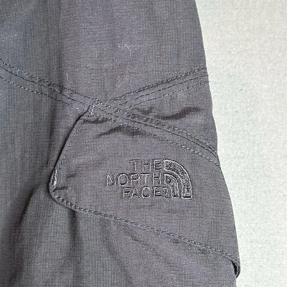 The North Face‎ Black Cargo Shorts Performance Fit
